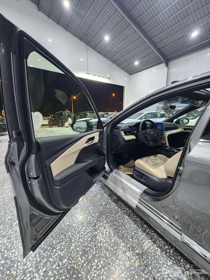 كامري LE هايبرد 2025 السعر 120750 9