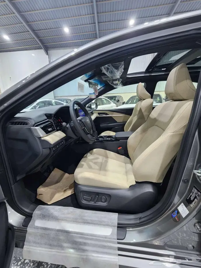 كامري LE هايبرد 2025 السعر 120750 11