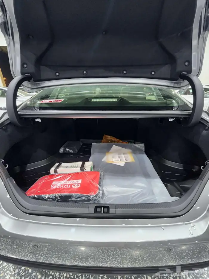 كامري LE هايبرد 2025 السعر 120750 15