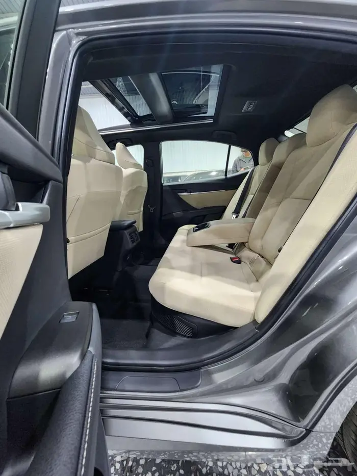 كامري LE هايبرد 2025 السعر 120750 13