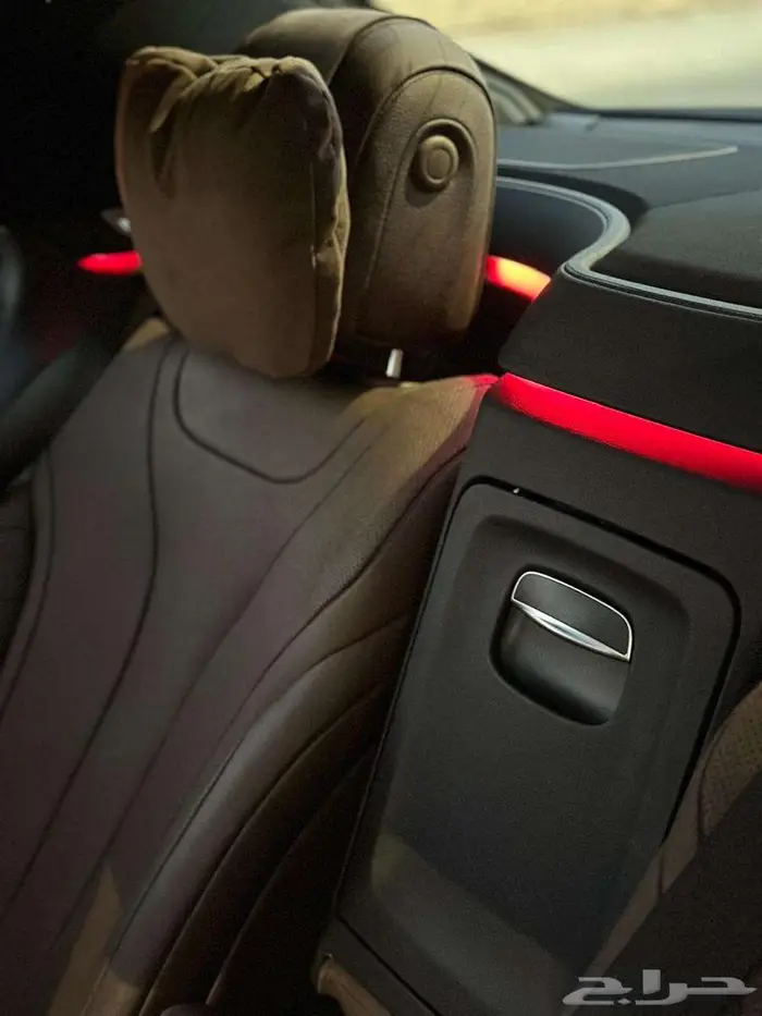 مرسيدس S450 أسود 2020 بدي وكالة عداد 84 ألف بحالة الوكالة 22