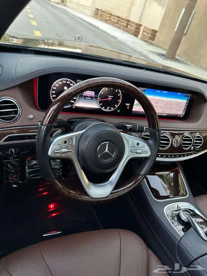 مرسيدس S450 أسود 2020 بدي وكالة عداد 84 ألف بحالة الوكالة 49