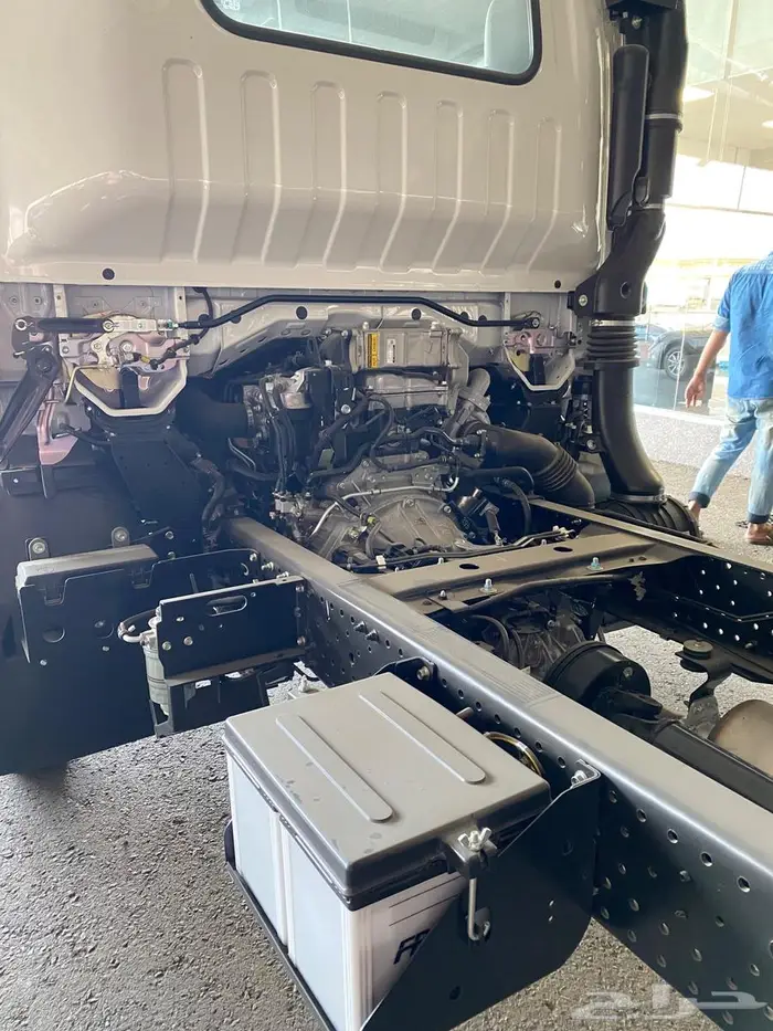 ايسوزو دينا 5 طن شاص طويل وقصير 2025 4