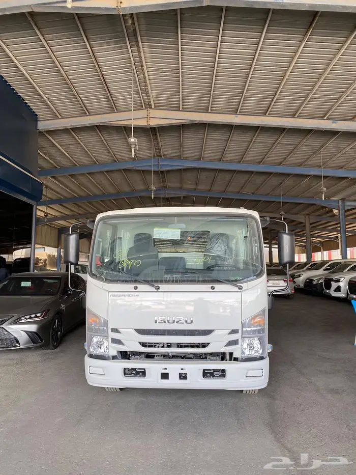 ايسوزو دينا 5 طن شاص طويل وقصير 2025 5