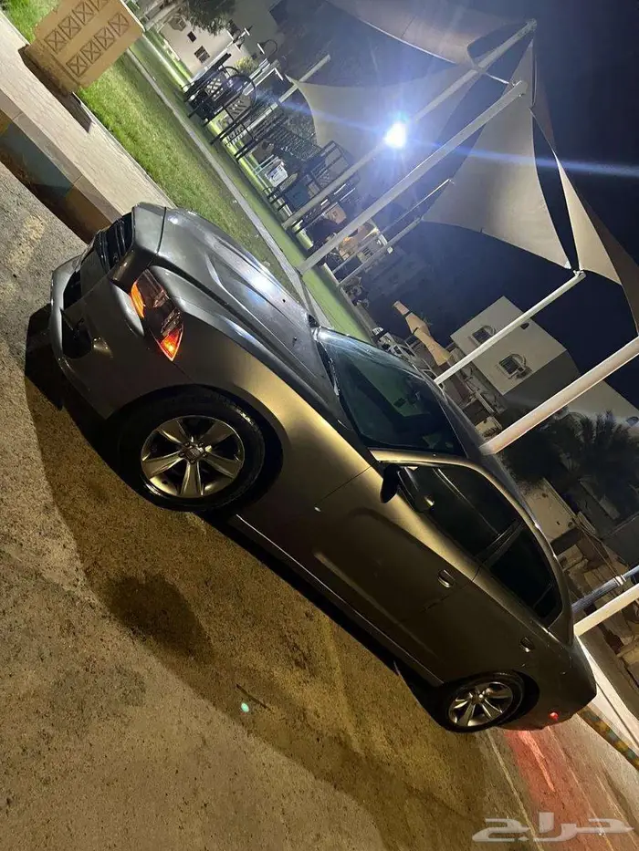 دودج تشارجر 3