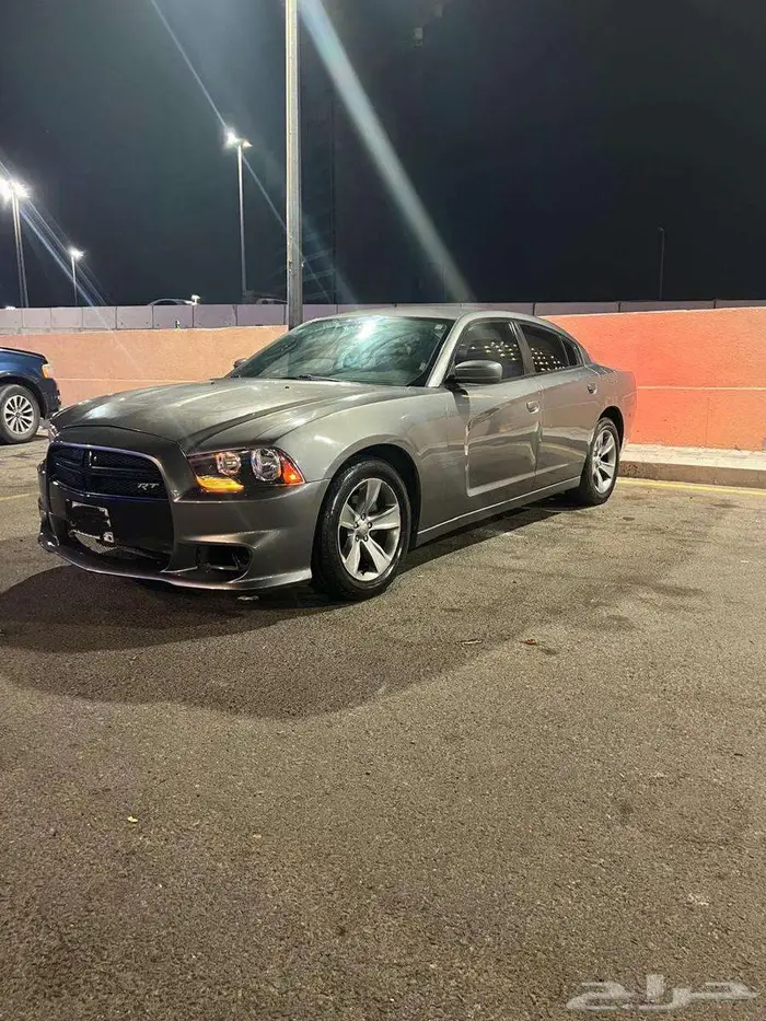 دودج تشارجر 6