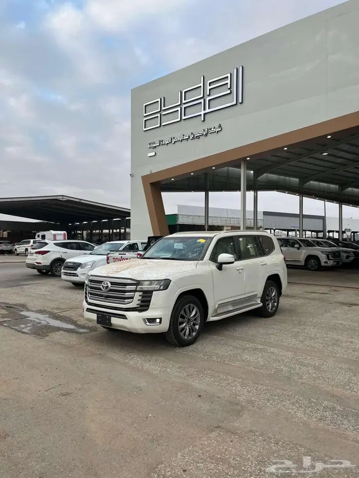 تويوتا لاندكروزر GXR4 بنزين 2026 - كاش و أقساط 0