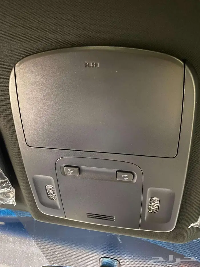 تويوتا كامري 2025 ستاندر ابيض سعودي 38