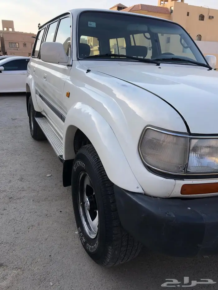 صالون جيب لاندكروزر جي إكس أر 97 كلبريتر 4