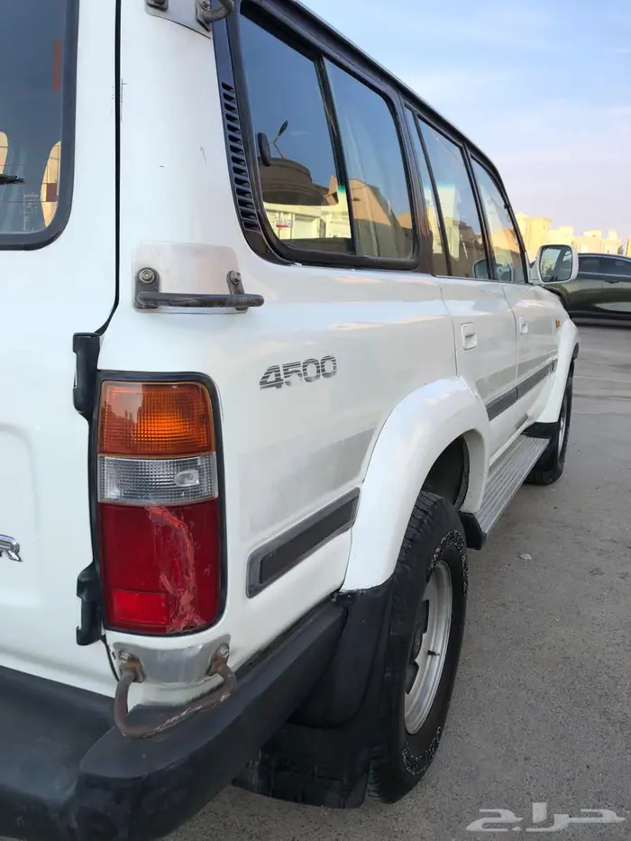 صالون جيب لاندكروزر جي إكس أر 97 كلبريتر 3