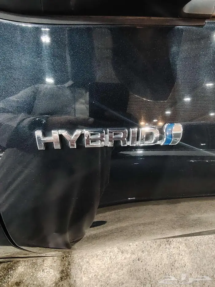 اينوفا هايبرد موديل 2024 مستعملة حبه فقط 8