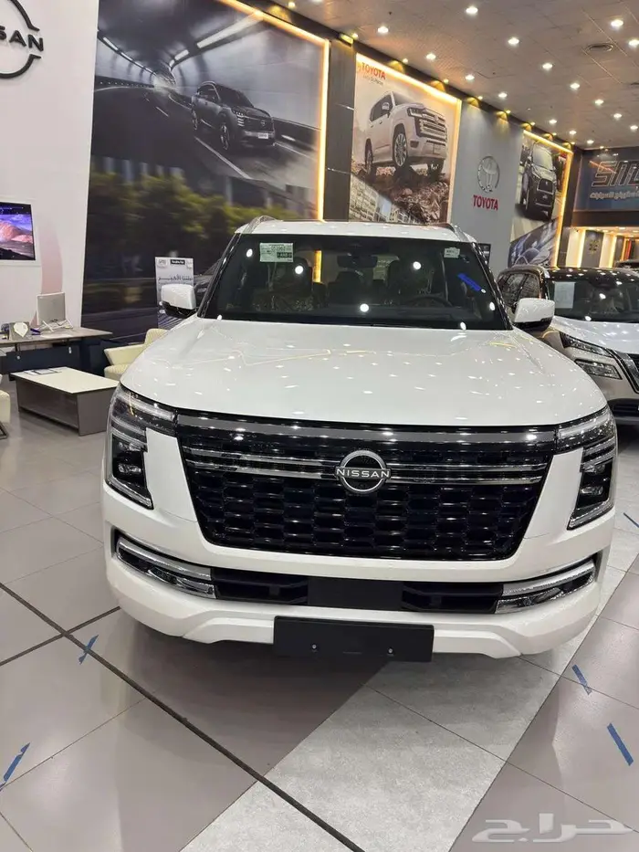 نيسان باترول بلاتينيوم موديل 2026 تنفس طبيعي سقف اسود 7
