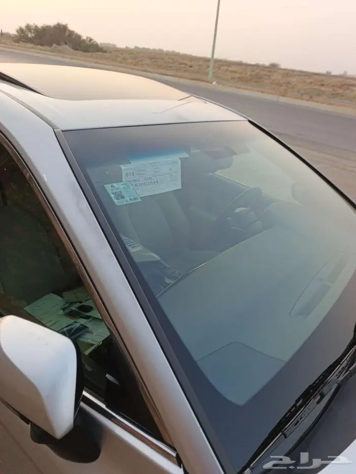 كامري 2018نظيفه وعلى الشرط والفحص 10