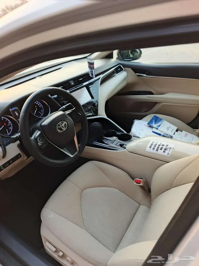 كامري 2018نظيفه وعلى الشرط والفحص 9