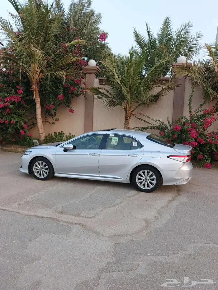 كامري 2018نظيفه وعلى الشرط والفحص 0