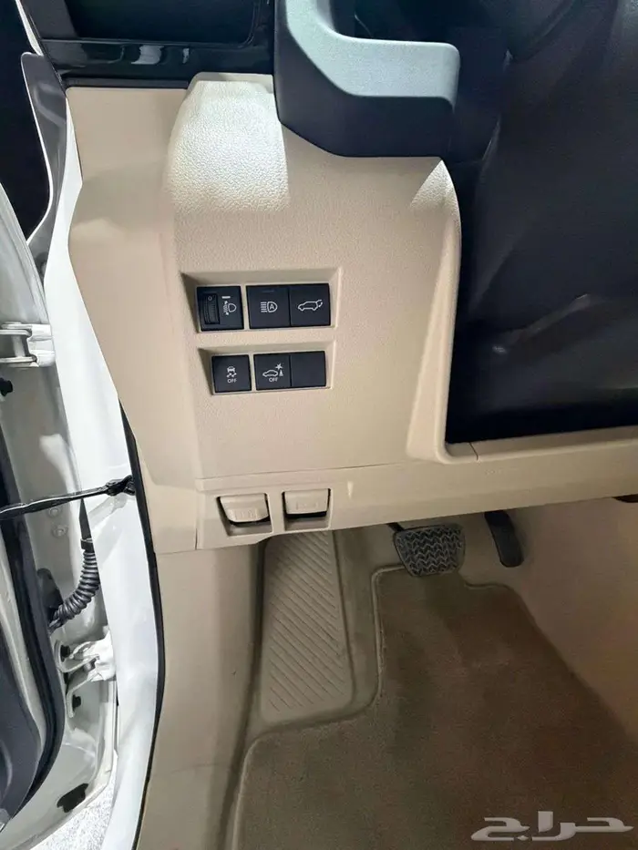 تويوتا لاندكروزر GXR-S وارد الساير 2026 6