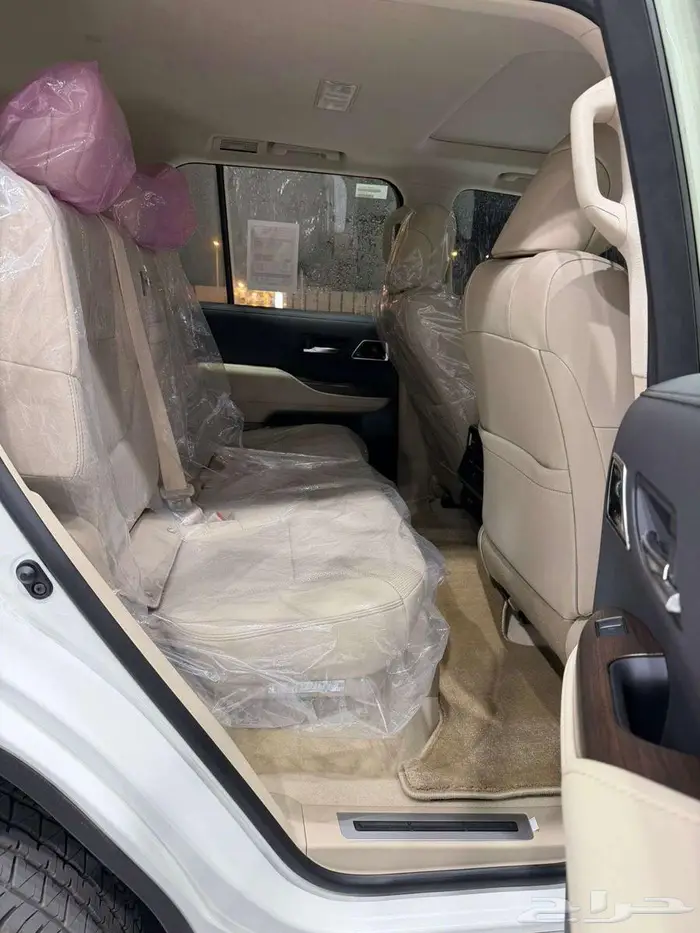 تويوتا لاندكروزر GXR-S وارد الساير 2026 9