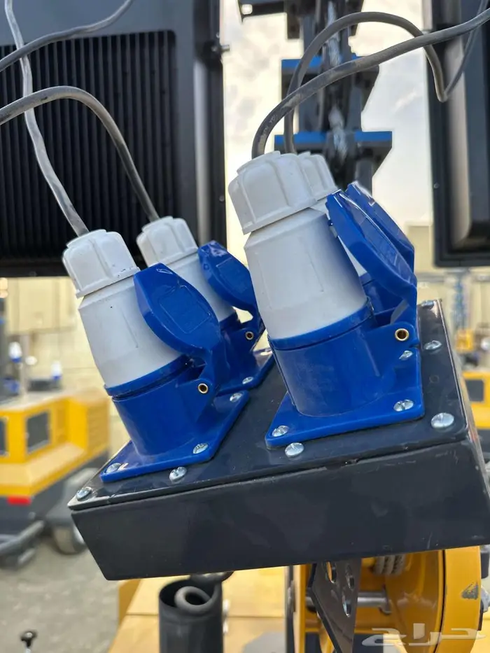 تاور لايت اعمدة انارة - Tour lights 33