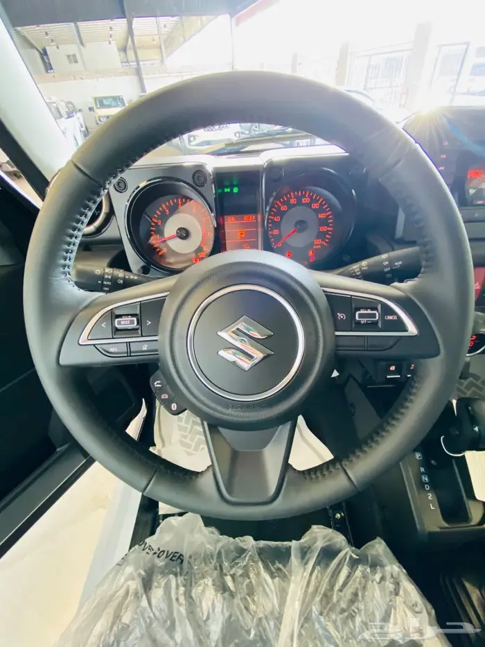 سوزوكي جيمني GLX موديل 2026 3