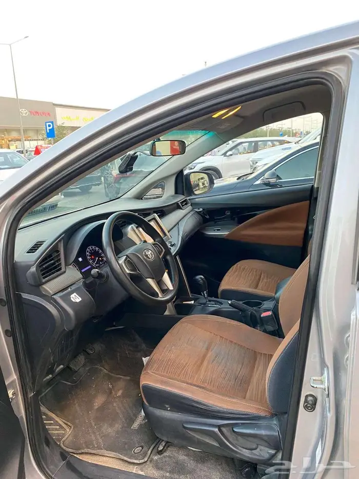 تويوتا انوفا موديل 2023 محرك بنزين 4 سلندر 2.7 CC 8