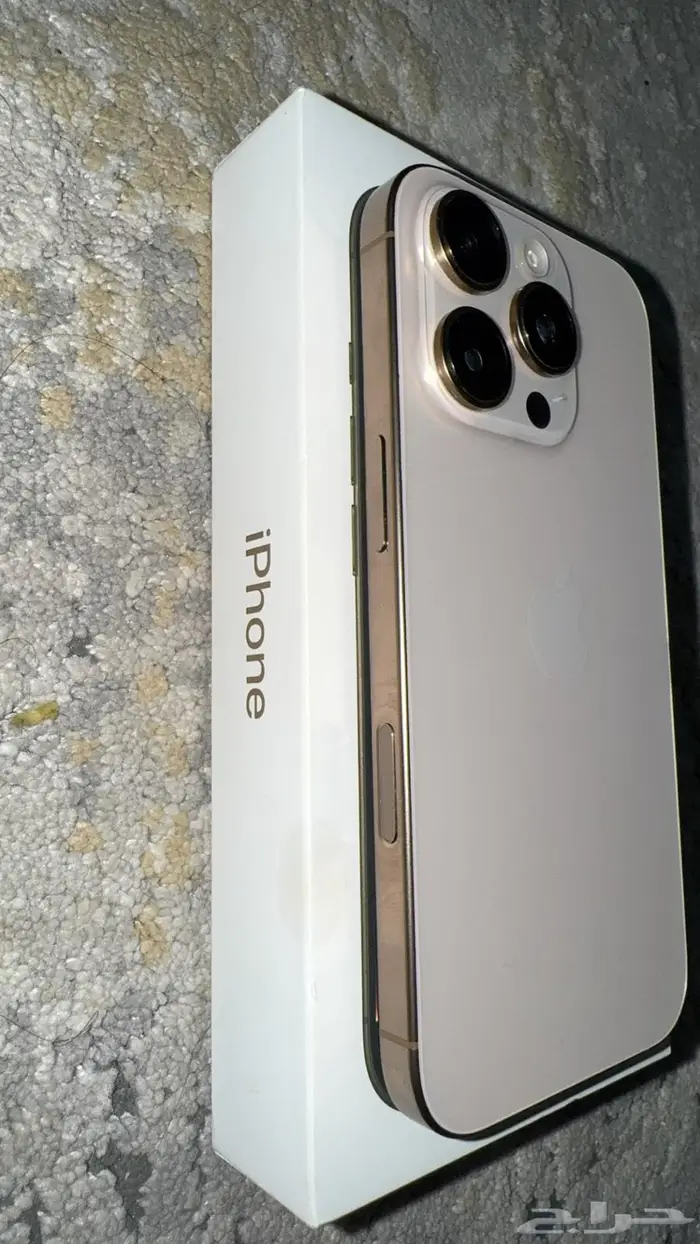 ايفون 16 برو ذهبي جديد 2