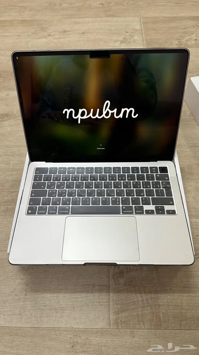 ابل ماك بوك اير m2 0