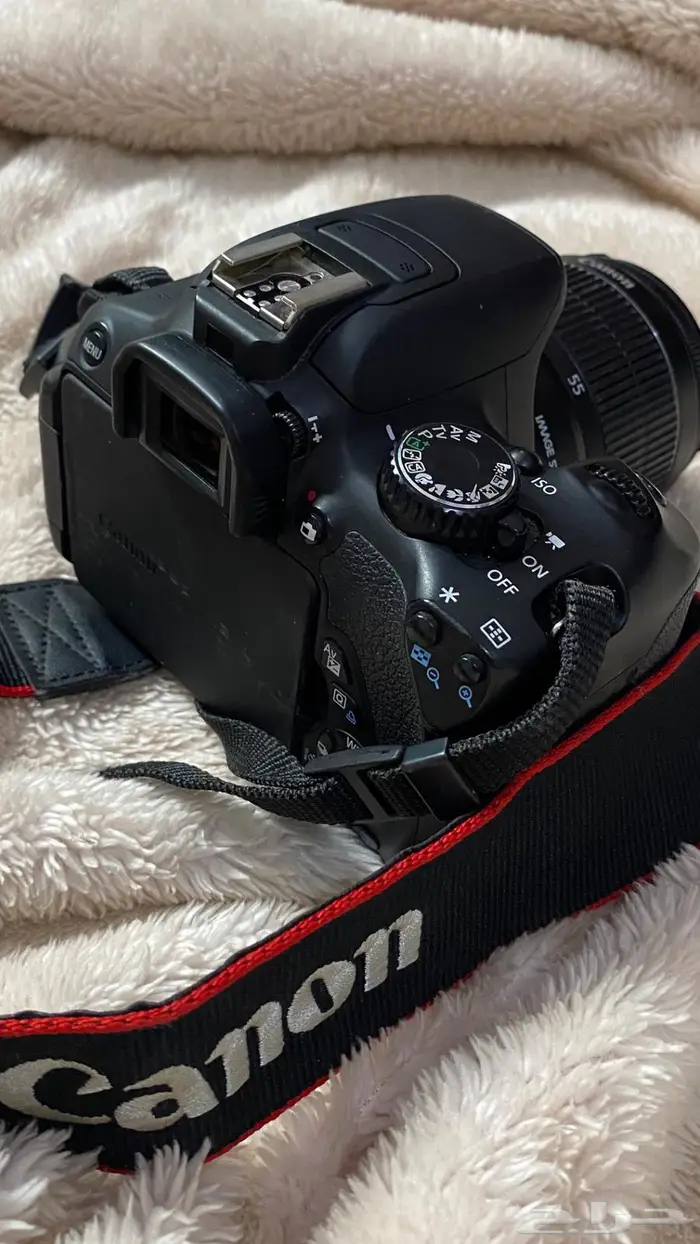 للبيع كاميرا Canon 650D نظيفة جد ا 3
