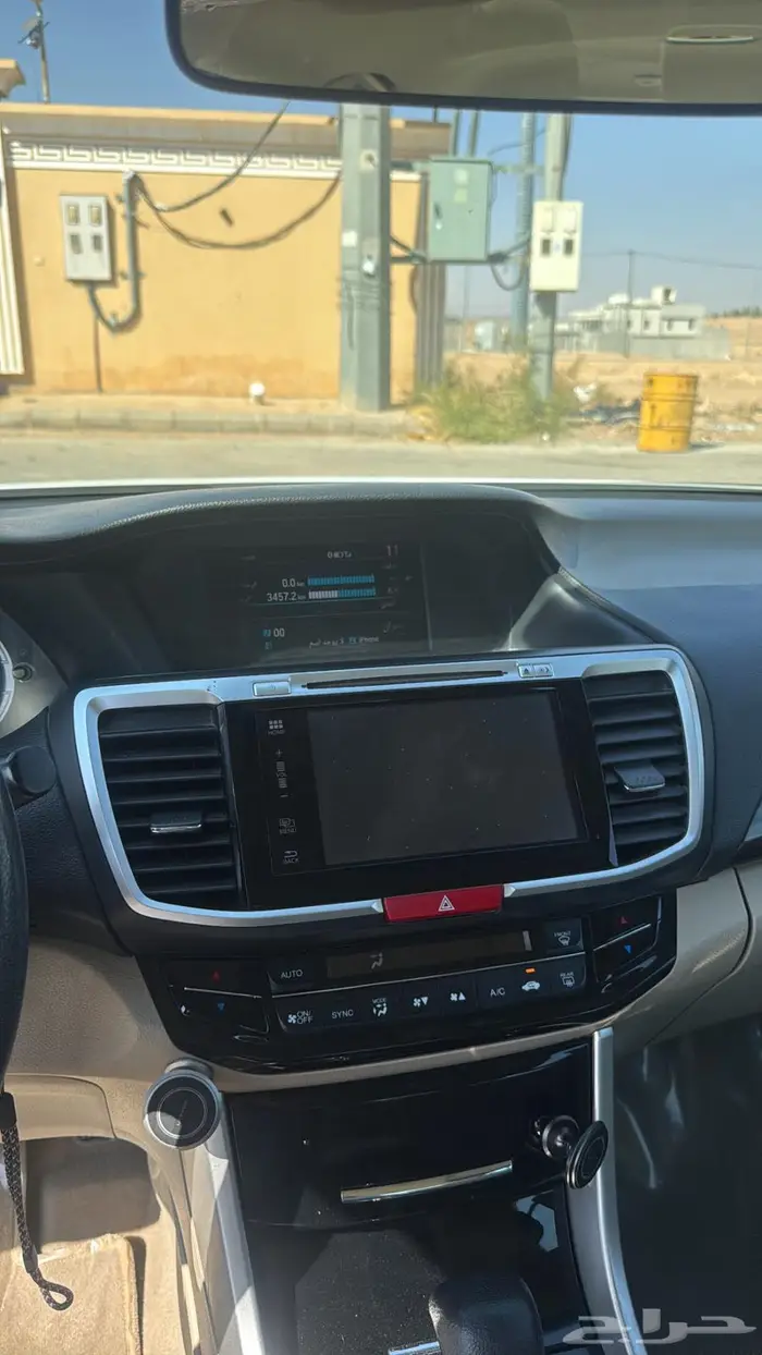 للبيع هوندا اكورد 2017 6