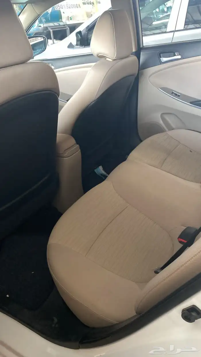 للبيع سيارة اكسنت 2016 5