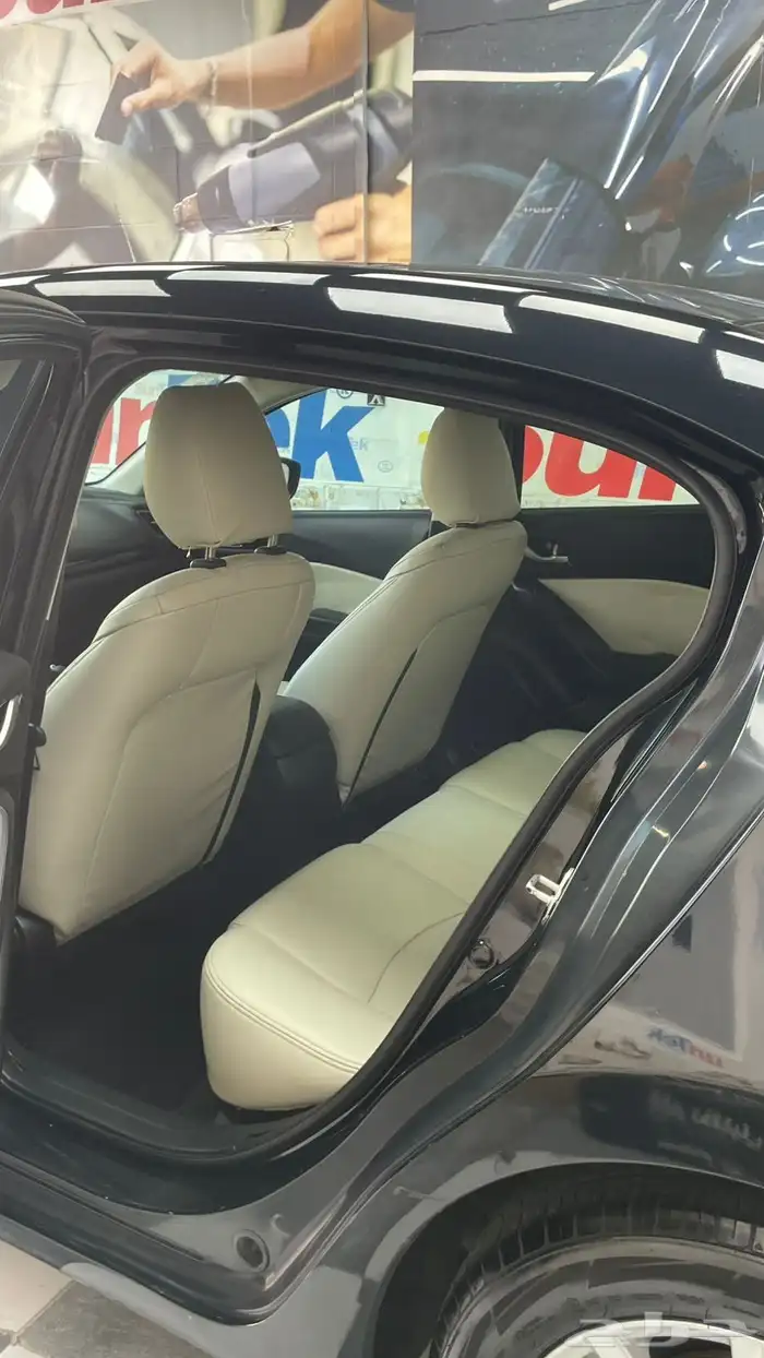 مازدا 3 2016 نص فل نظيفة جدا 4