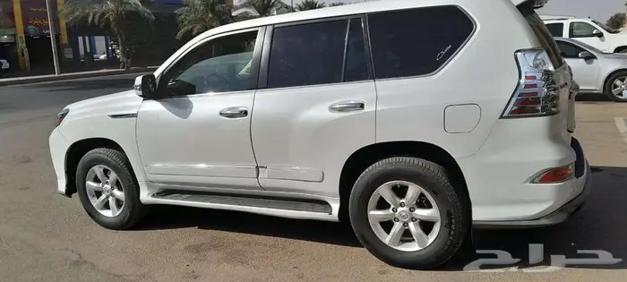 لكزس Gx460 2010 3