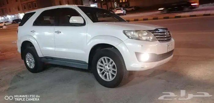 للبيع جيب فورشنر 2015 دبل خليجي 1