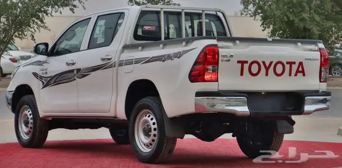 تويوتا هايلوكس 2025 ديزل دبل وبدون (عروض الانماء لاتفوتك) 9