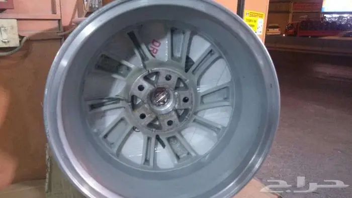 جنوط نيسان سنترا الاصلي الوكالة او التقليد ححسب الطلب 17