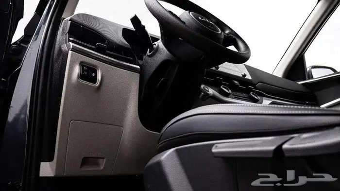 كيا كارينز مطور 2025 متوفر ستاندر 6