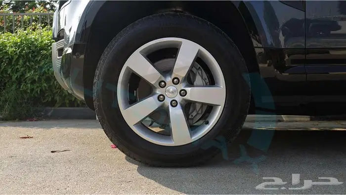 2025 Land Rover Defender 110 X-Dynamic SE P400e مع ضمان 29