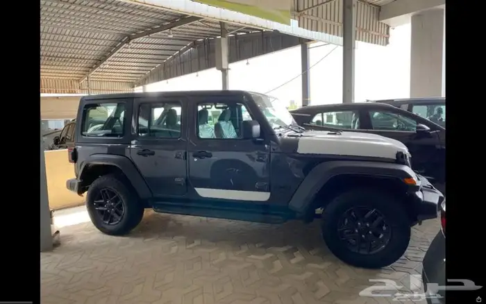 جيب رنجلر اسبورت انليمتد 2024 اسود 7