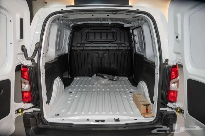 فيات دوبلو فان بضاعة 1.6 ديزل السعر 53935 شامل الضريبة 7