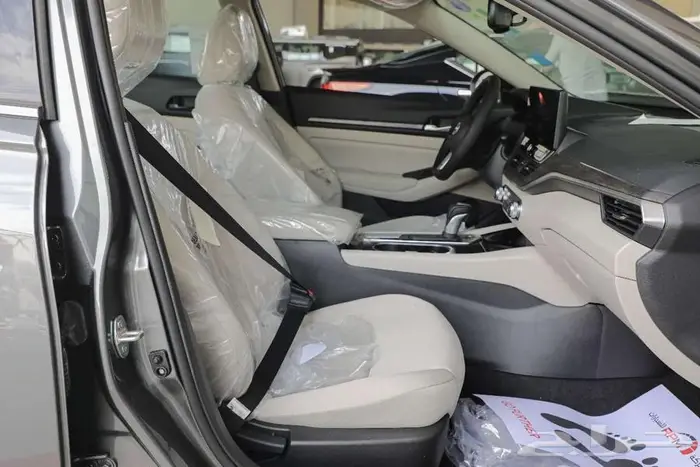 نيسان التيما فئة النص فل موديل 2026 تسليم فوري 16