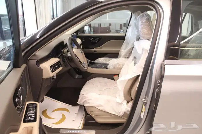 لينكون افياتور ريزيرف 2023 7