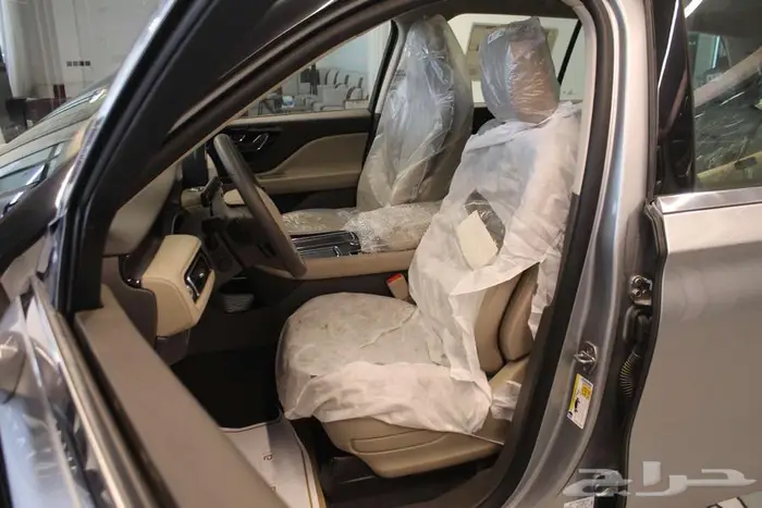 لينكون افياتور ريزيرف 2023 8