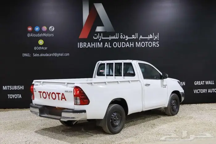 تويوتا هايلوكس GL غمارة 2025 - عروض الأقساط 9