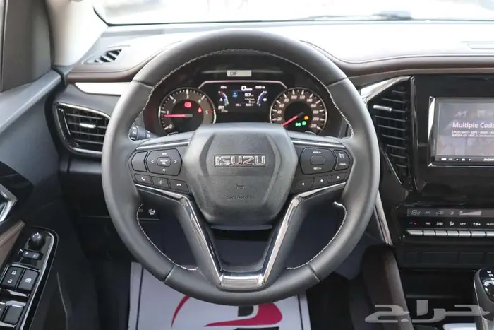 ايسوزو ام يو اكس فل كامل 2024 دبل وارد العيسى شاشه كبير 12