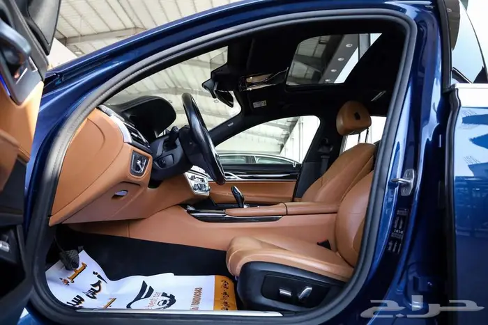 بي ام دبليو 730Li فل كامل موديل 2021 12