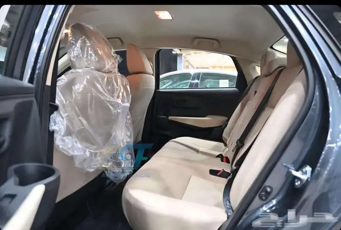 نويوتا يارس 2026 متوفر استاندر -ونص فل بالنقد والتقسيط 14