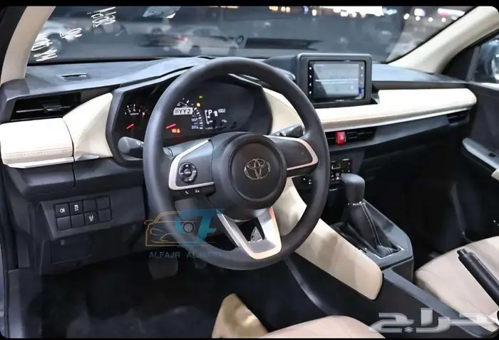 نويوتا يارس 2026 متوفر استاندر -ونص فل بالنقد والتقسيط 15