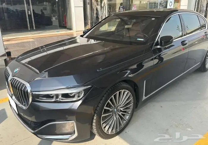 بي ام دبليو 730 ال اي موديل 2020 فل ابشن 4