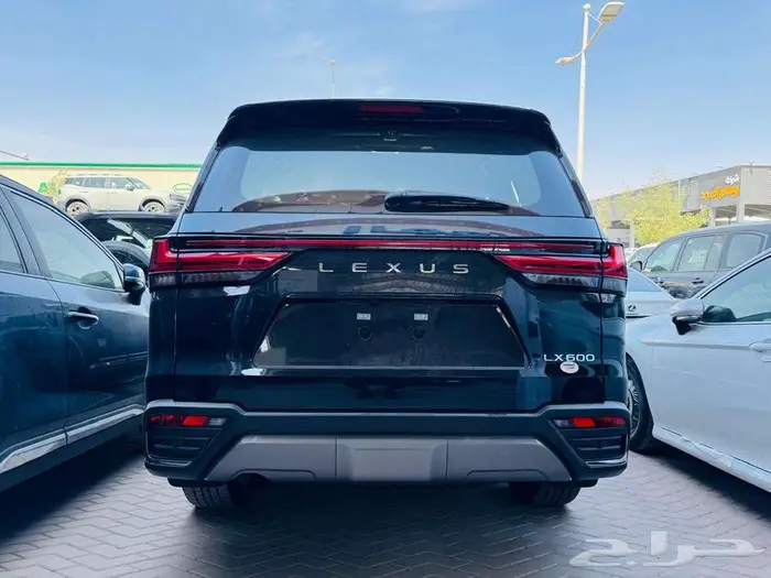 لكزس ال اكس 600 BB موديل 2025 الساير بالنقد والتقسيط 3