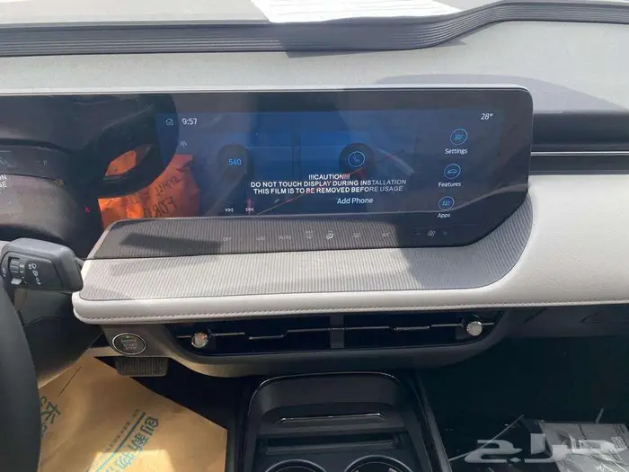 عرض للكاش فورد تورس امبيانتي 2025 14