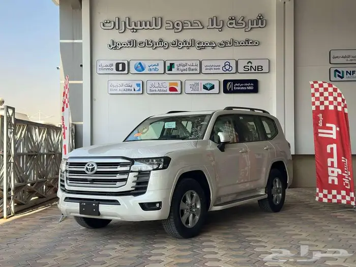 تويوتا لاندكروزر GXR L2 بنزين سعودي 2026 0